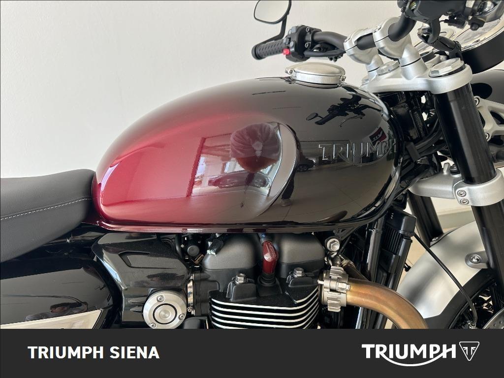 TRIUMPH Speed Twin 1200 Stealth Edition Abs