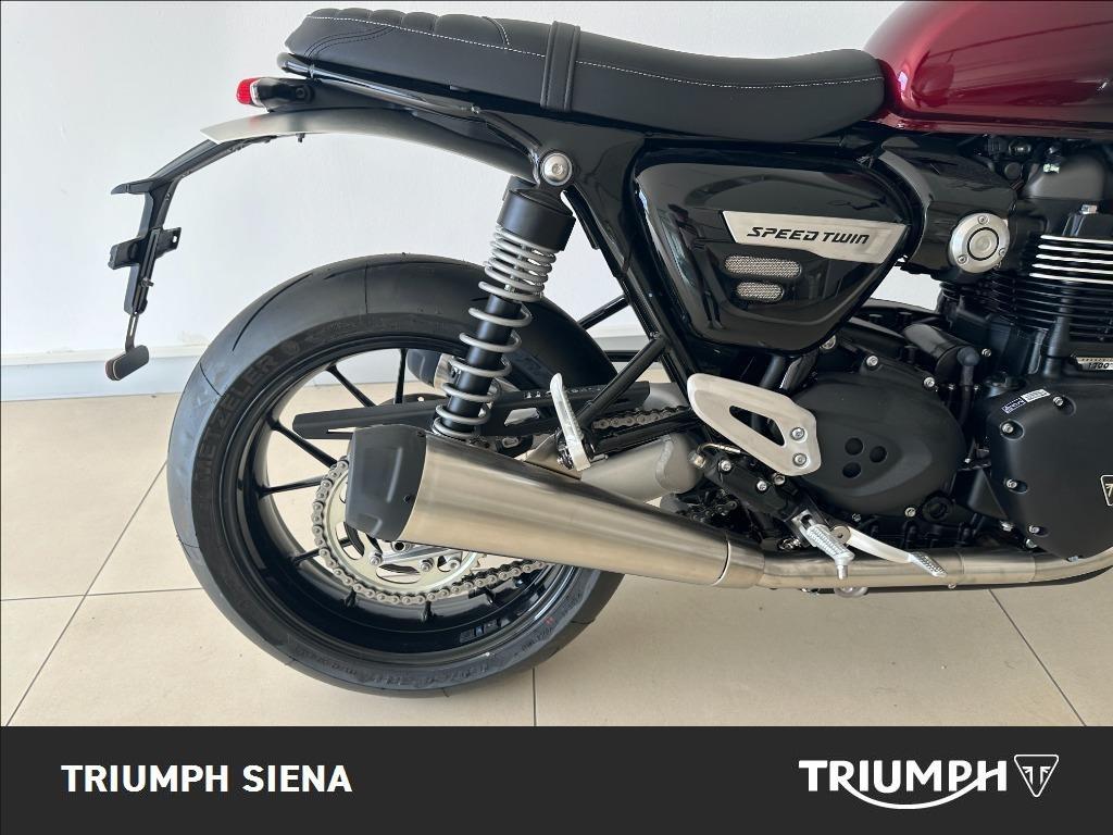 TRIUMPH Speed Twin 1200 Stealth Edition Abs