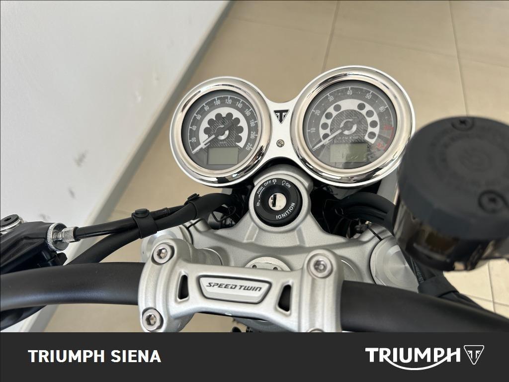 TRIUMPH Speed Twin 1200 Stealth Edition Abs