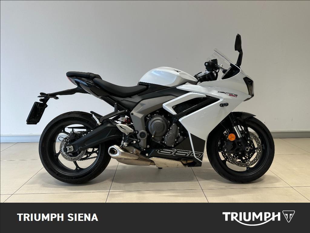 TRIUMPH Daytona 660 Abs