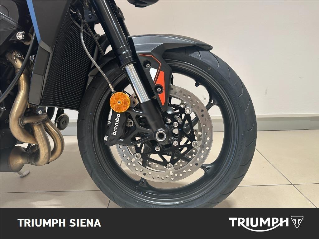 TRIUMPH Street Triple 765 R